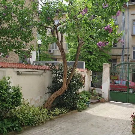 Private Siesta 招待所