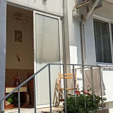Konukevi Private Siesta 3*